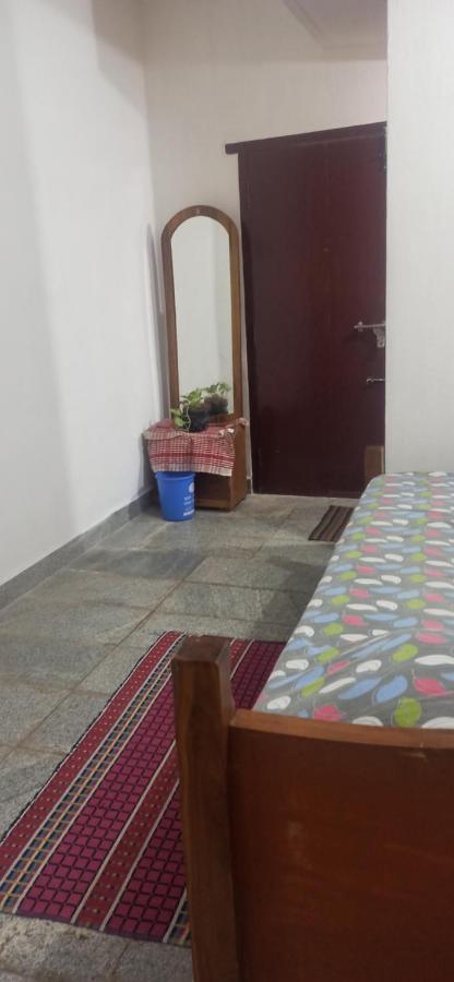 Uthamar Illam Apartment Tiruchirappalli Exterior photo